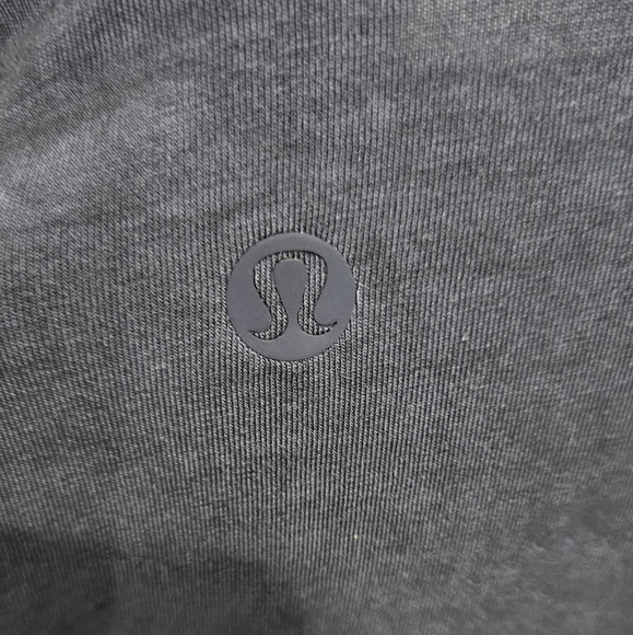 Lululemon Tee - Picture 3 of 4